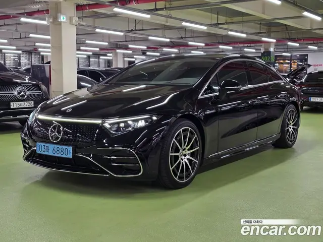 Mercedes-Benz EQS 2022 0.3 автомат (гидро), миниатюра 2