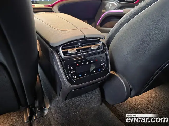 Mercedes-Benz EQS 2022 0.3 автомат (гидро), миниатюра 11