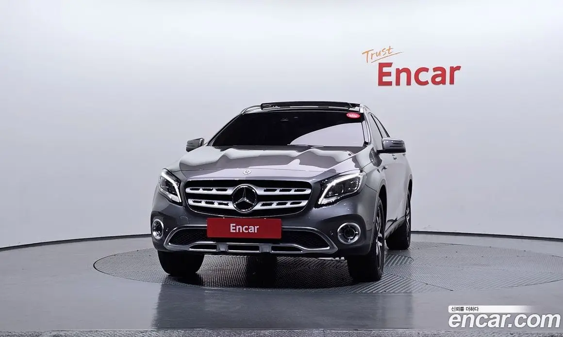 Mercedes-Benz GLA-Class 2019 2.0 автомат (гидро), фото 3 Mercedes-Benz GLA-Class 2019 2.0 автомат (гидро), фото 3