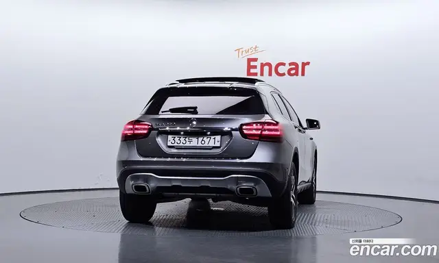 Mercedes-Benz GLA-Class 2019 2.0 автомат (гидро), миниатюра 4 Mercedes-Benz GLA-Class 2019 2.0 автомат (гидро), миниатюра 4