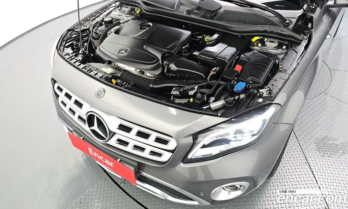 Mercedes-Benz GLA-Class 2019 2.0 автомат (гидро), фото 6 Mercedes-Benz GLA-Class 2019 2.0 автомат (гидро), фото 6