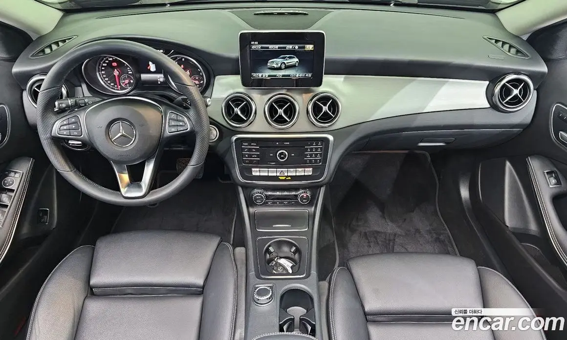 Mercedes-Benz GLA-Class 2019 2.0 автомат (гидро), фото 7 Mercedes-Benz GLA-Class 2019 2.0 автомат (гидро), фото 7