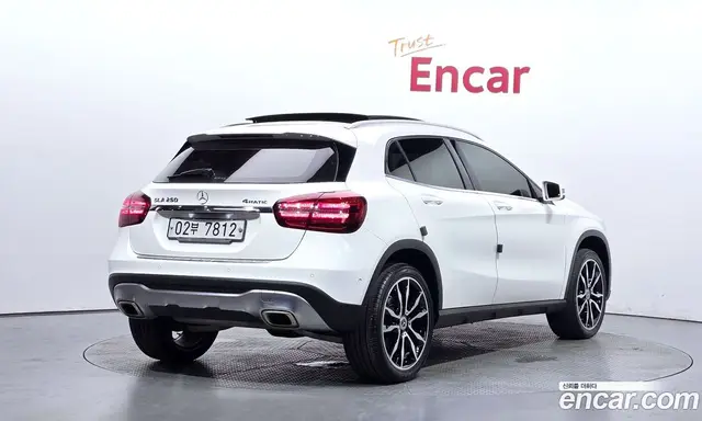 Mercedes-Benz GLA-Class 2019 2.0 автомат (гидро), миниатюра 2 Mercedes-Benz GLA-Class 2019 2.0 автомат (гидро), миниатюра 2