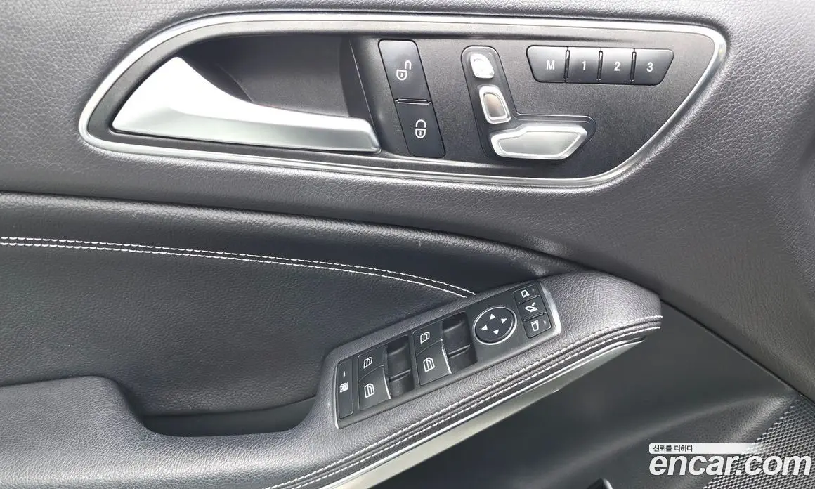 Mercedes-Benz GLA-Class 2019 2.0 автомат (гидро), фото 27 Mercedes-Benz GLA-Class 2019 2.0 автомат (гидро), фото 27