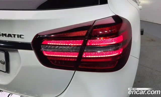 Mercedes-Benz GLA-Class 2019 2.0 автомат (гидро), миниатюра 9 Mercedes-Benz GLA-Class 2019 2.0 автомат (гидро), миниатюра 9