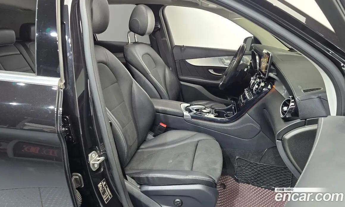 Mercedes-Benz GLC-Class 2019 2.0 автомат (гидро), фото 16