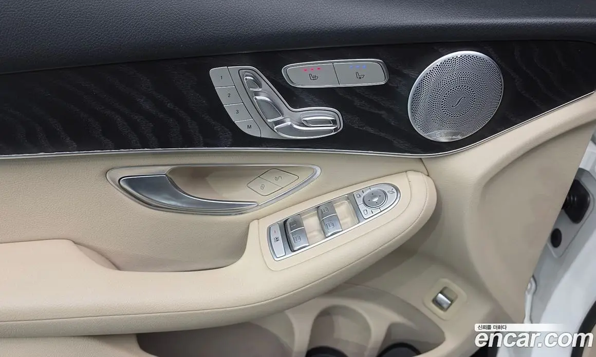 Mercedes-Benz GLC-Class 2019 2.0 автомат (гидро), фото 28 Mercedes-Benz GLC-Class 2019 2.0 автомат (гидро), фото 28