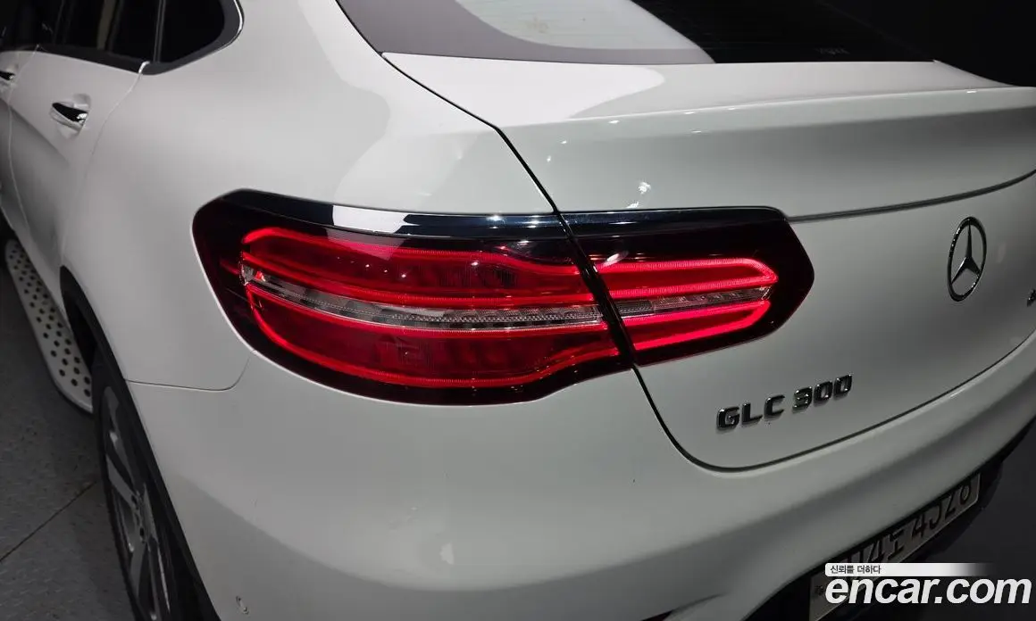 Mercedes-Benz GLC-Class 2019 2.0 автомат (гидро), фото 8 Mercedes-Benz GLC-Class 2019 2.0 автомат (гидро), фото 8