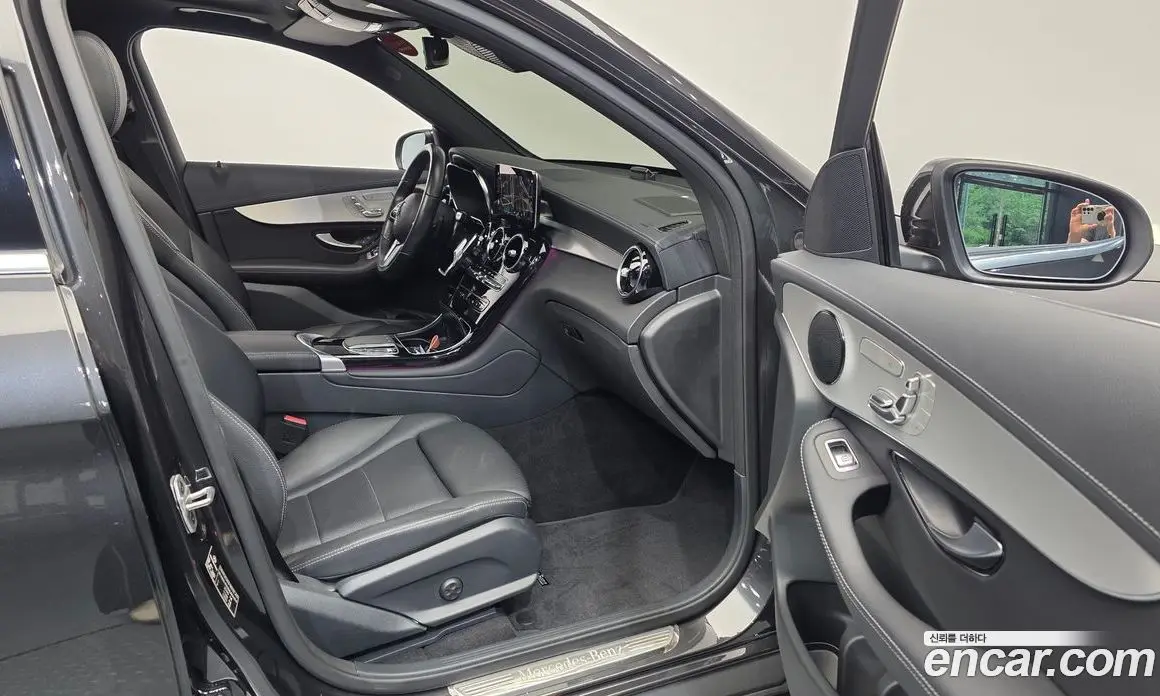 Mercedes-Benz GLC-Class 2022 1.9 автомат (гидро), фото 17 Mercedes-Benz GLC-Class 2022 1.9 автомат (гидро), фото 17