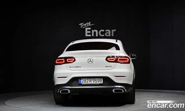 Mercedes-Benz GLC-Class 2023 1.9 автомат (гидро), миниатюра 4