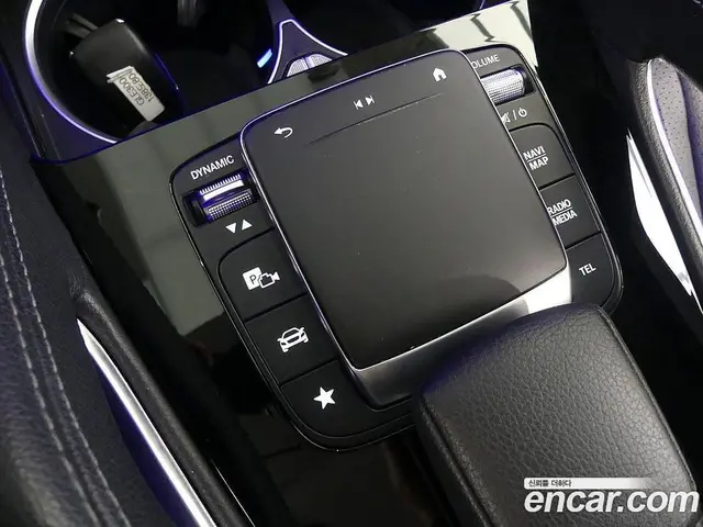 Mercedes-Benz GLE-Class 2019 1.9 автомат (гидро), миниатюра 12