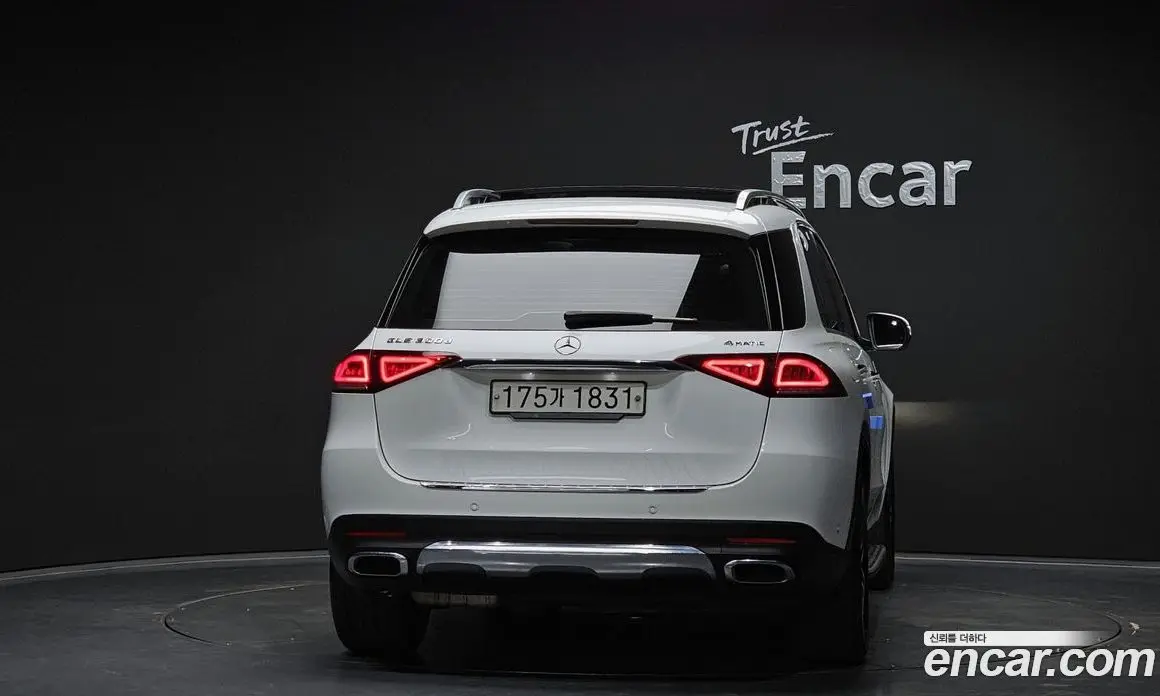 Mercedes-Benz GLE-Class 2020 1.9 автомат (гидро), фото 4 Mercedes-Benz GLE-Class 2020 1.9 автомат (гидро), фото 4