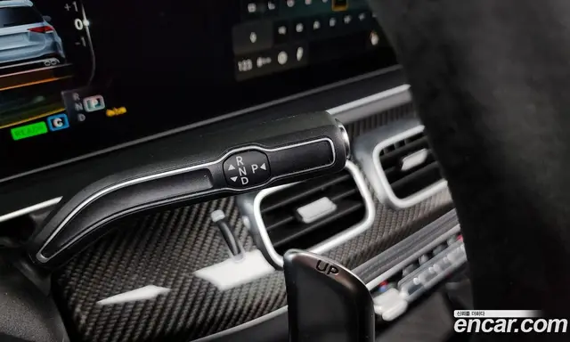 Mercedes-Benz GLE-Class 2023 3.0 автомат (гидро), миниатюра 12