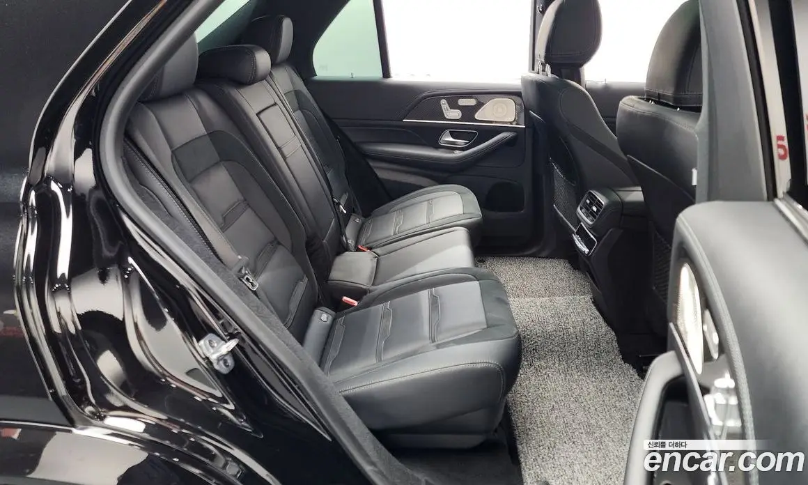 Mercedes-Benz GLE-Class 2023 3.0 автомат (гидро), фото 17 Mercedes-Benz GLE-Class 2023 3.0 автомат (гидро), фото 17
