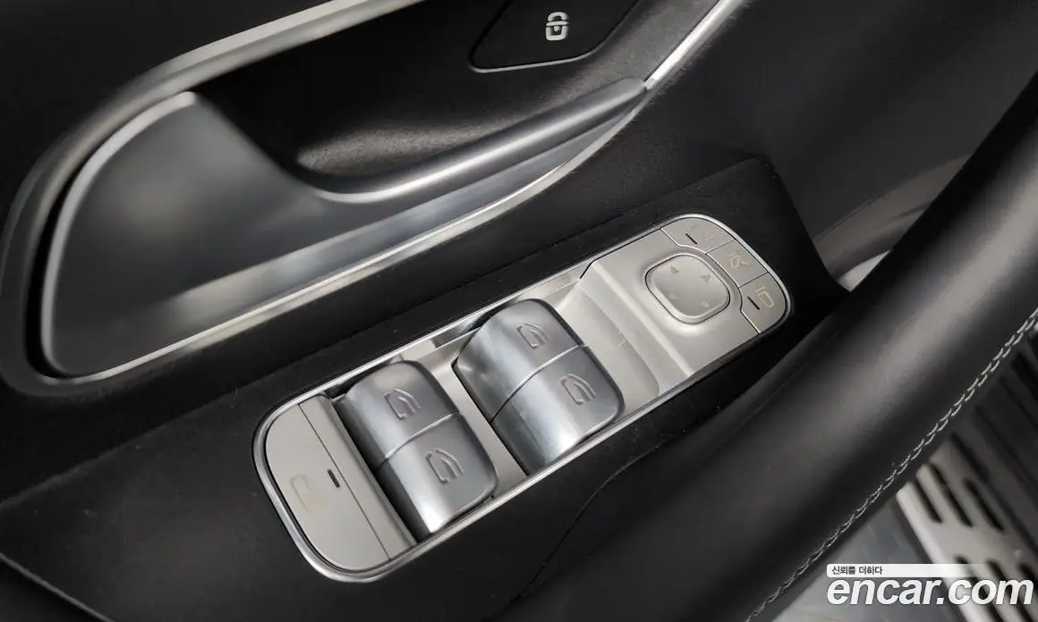 Mercedes-Benz GLE-Class 2023 3.0 автомат (гидро), фото 30 Mercedes-Benz GLE-Class 2023 3.0 автомат (гидро), фото 30