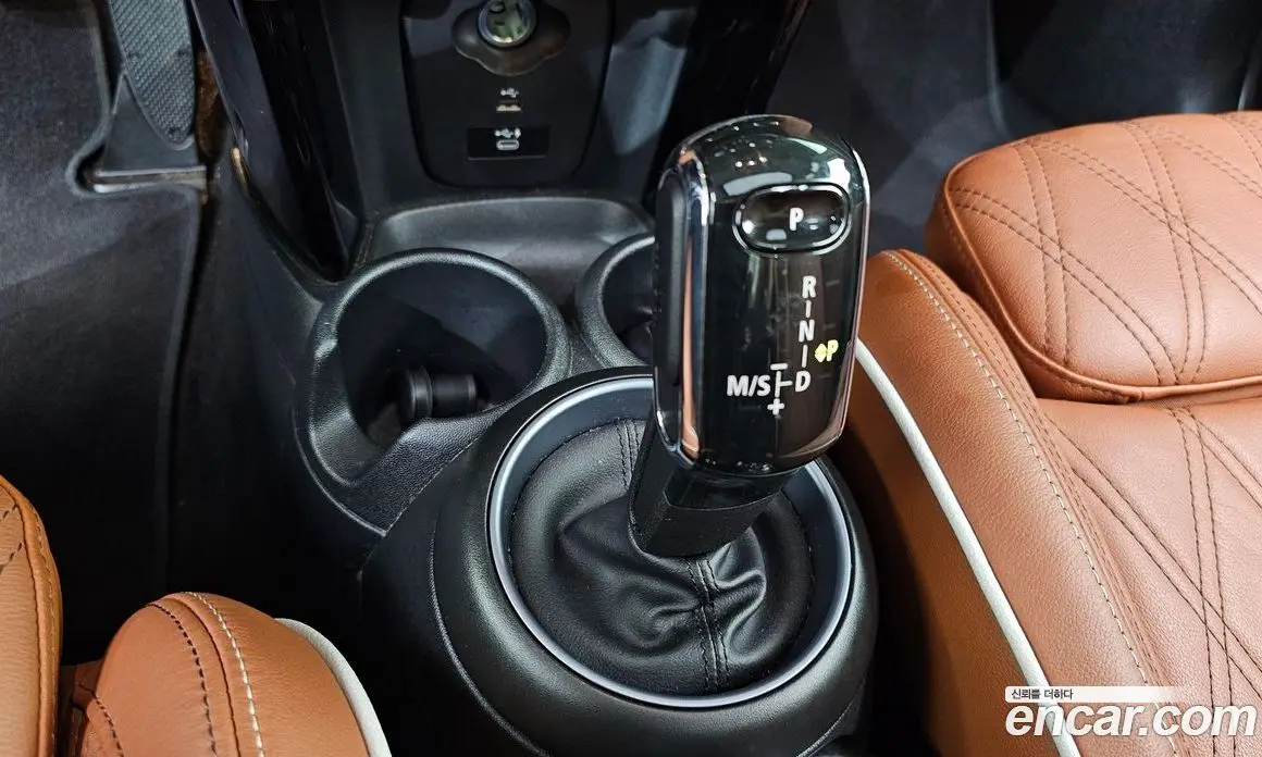 Mini Cooper 2022 2.0 автомат (гидро), фото 12