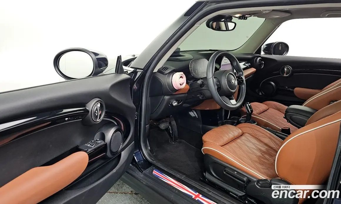 Mini Cooper 2022 2.0 автомат (гидро), фото 13