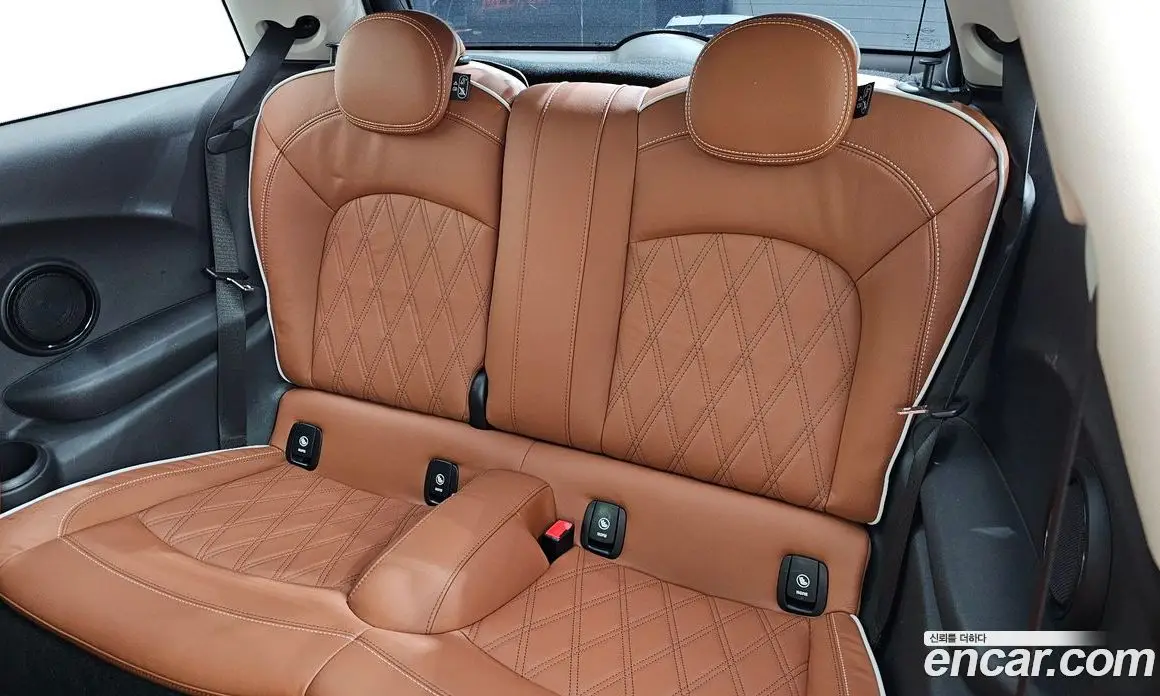 Mini Cooper 2022 2.0 автомат (гидро), фото 16