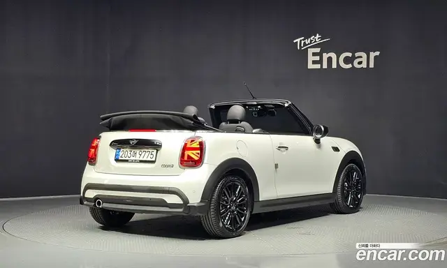 Mini Cooper Convertible 2024 1.5 автомат (гидро), миниатюра 2 Mini Cooper Convertible 2024 1.5 автомат (гидро), миниатюра 2