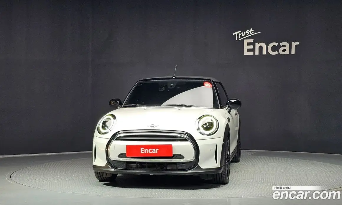 Mini Cooper Convertible 2024 1.5 автомат (гидро), фото 3 Mini Cooper Convertible 2024 1.5 автомат (гидро), фото 3