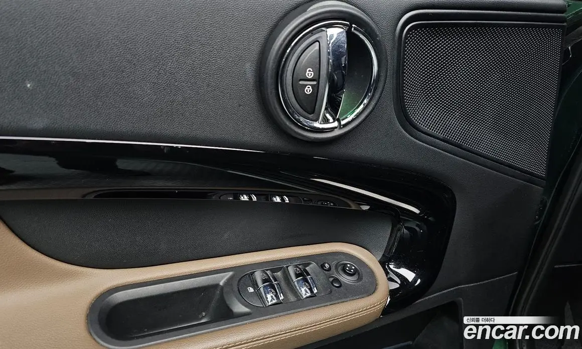 Mini Countryman 2018 2.0 автомат (гидро), фото 17 Mini Countryman 2018 2.0 автомат (гидро), фото 17