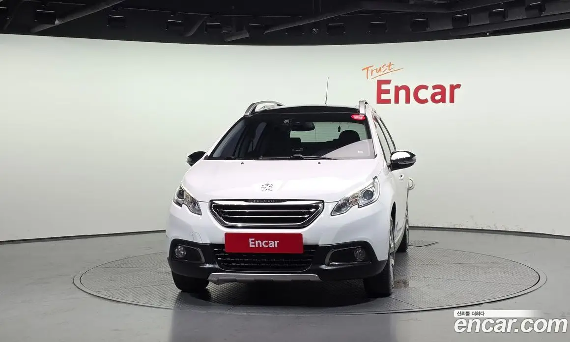 Peugeot 2008 2016 1.6 автомат (гидро), фото 3