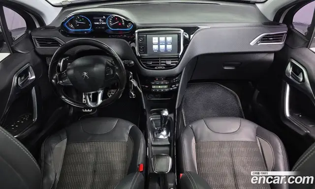 Peugeot 2008 2016 1.6 автомат (гидро), миниатюра 7
