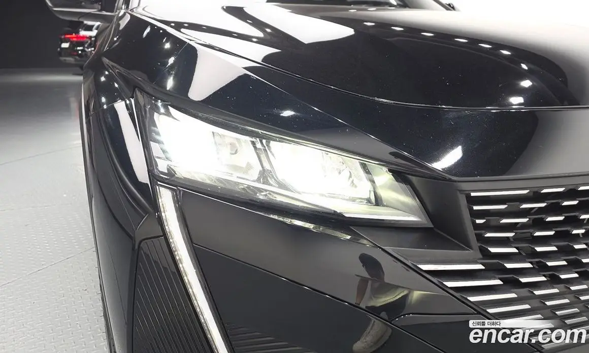 Peugeot 408 2023 1.2 автомат (гидро), фото 8