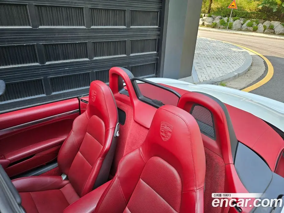 Porsche 718 2018 2.5 автомат (гидро), фото 15 Porsche 718 2018 2.5 автомат (гидро), фото 15