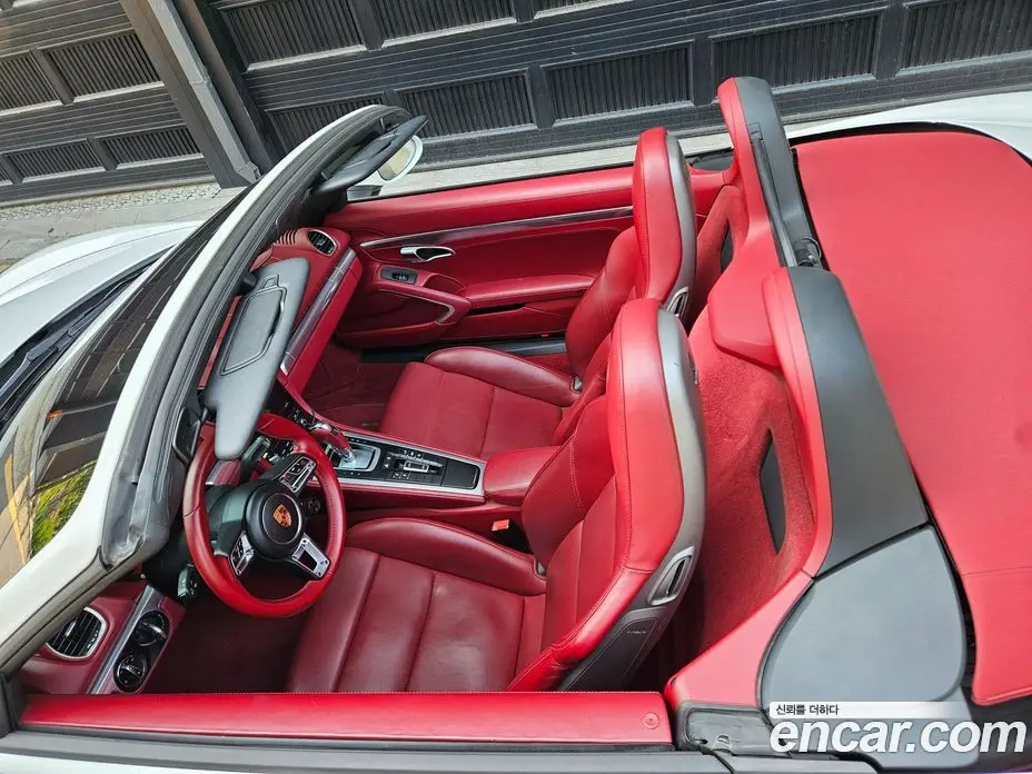 Porsche 718 2018 2.5 автомат (гидро), фото 16 Porsche 718 2018 2.5 автомат (гидро), фото 16