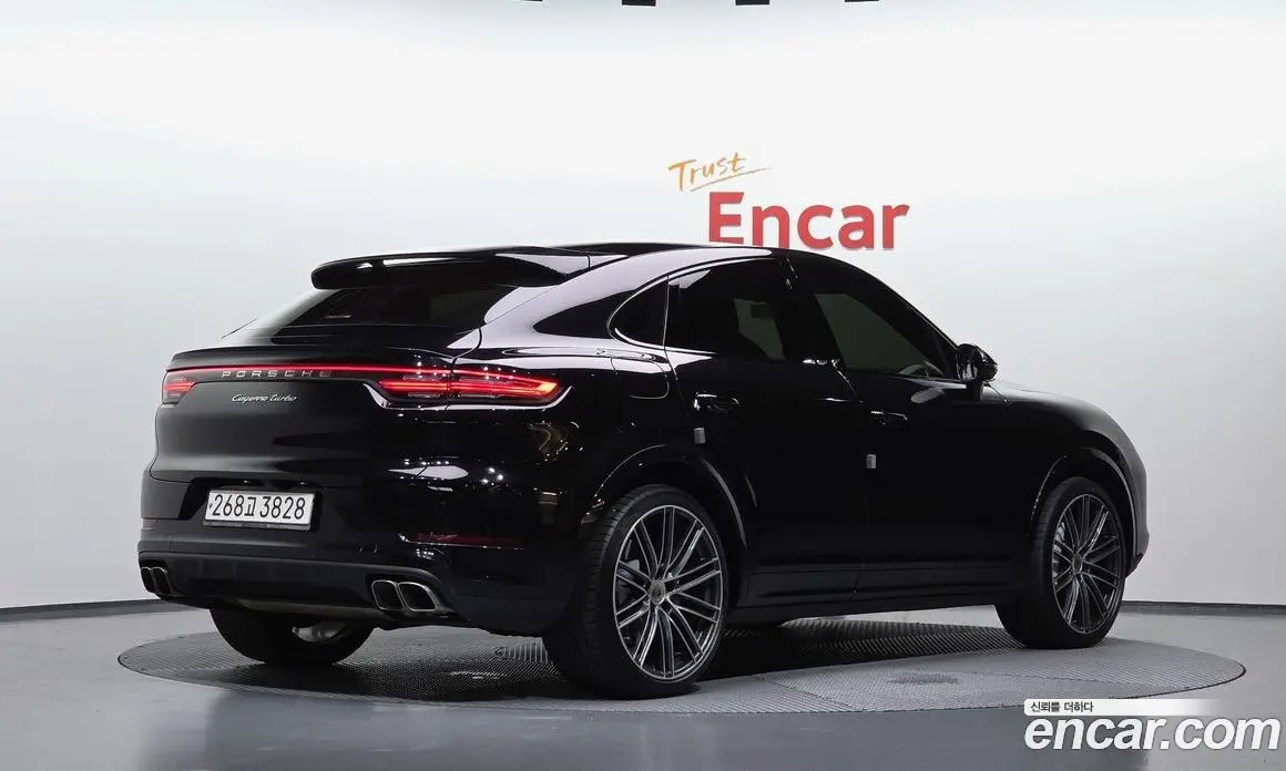 Porsche Cayenne 2020 4.0 автомат (гидро), фото 2 Porsche Cayenne 2020 4.0 автомат (гидро), фото 2