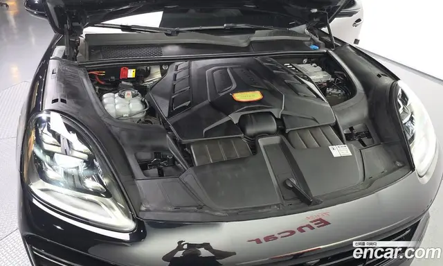Porsche Cayenne 2020 4.0 автомат (гидро), миниатюра 6 Porsche Cayenne 2020 4.0 автомат (гидро), миниатюра 6
