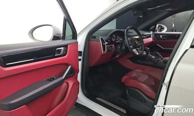 Porsche Cayenne 2022 3.0 автомат (гидро), миниатюра 12