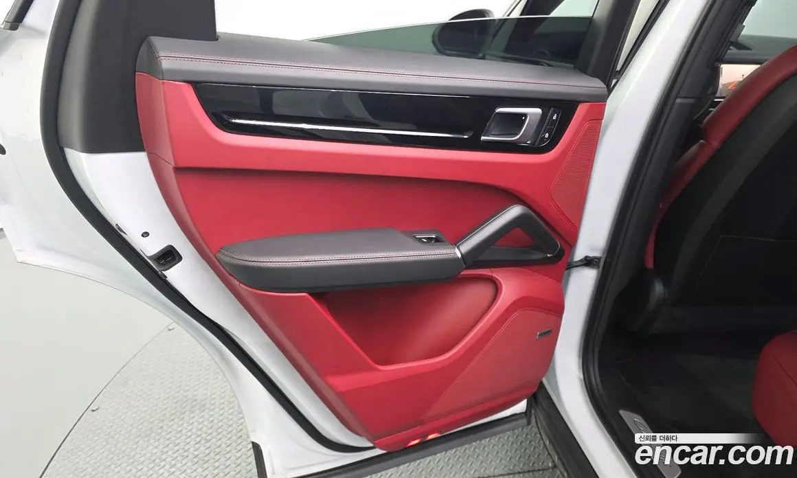 Porsche Cayenne 2022 3.0 автомат (гидро), фото 14 Porsche Cayenne 2022 3.0 автомат (гидро), фото 14
