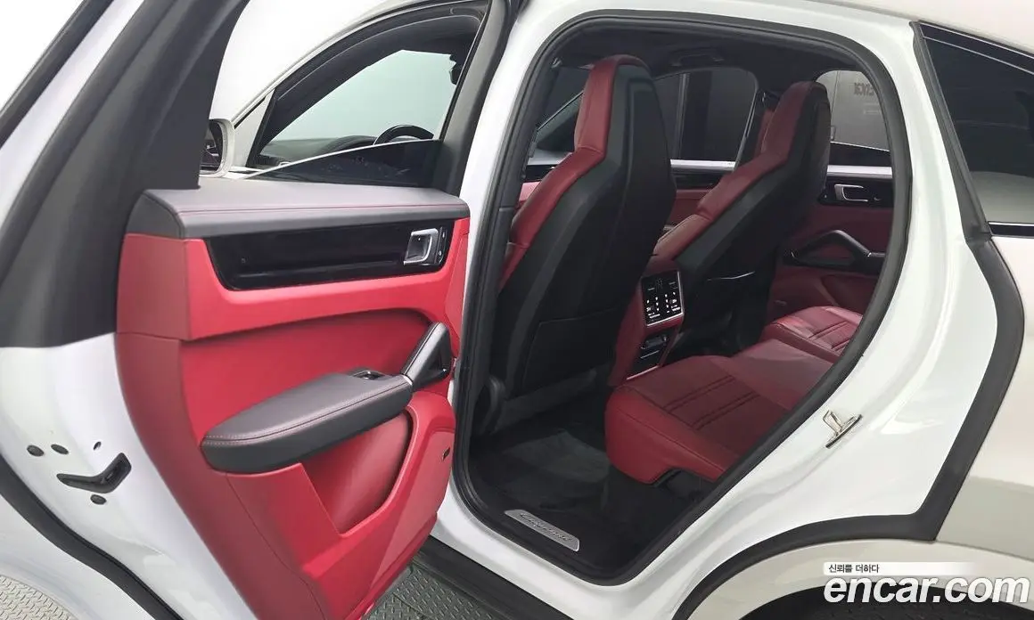 Porsche Cayenne 2022 3.0 автомат (гидро), фото 15 Porsche Cayenne 2022 3.0 автомат (гидро), фото 15