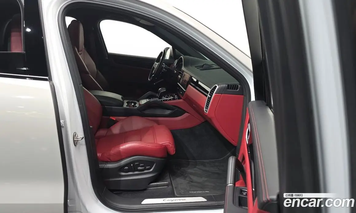 Porsche Cayenne 2022 3.0 автомат (гидро), фото 16 Porsche Cayenne 2022 3.0 автомат (гидро), фото 16