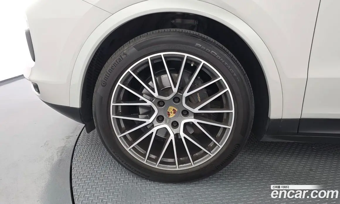 Porsche Cayenne 2022 3.0 автомат (гидро), фото 4 Porsche Cayenne 2022 3.0 автомат (гидро), фото 4