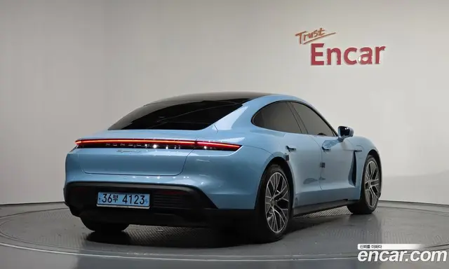 Porsche Taycan 2020 0.1 автомат (гидро), миниатюра 2