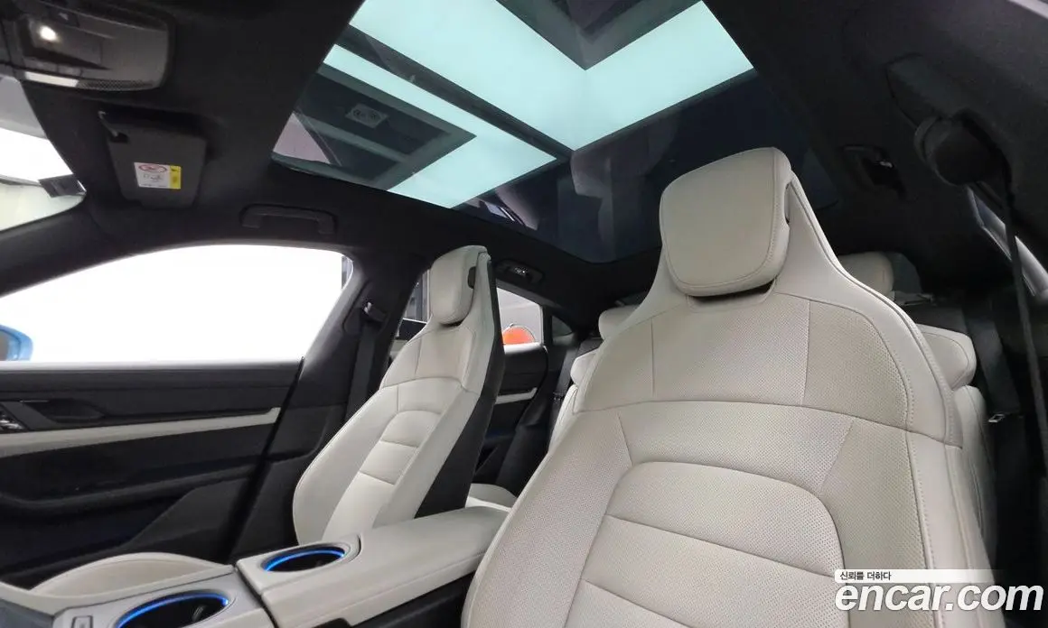 Porsche Taycan 2020 0.1 автомат (гидро), фото 24