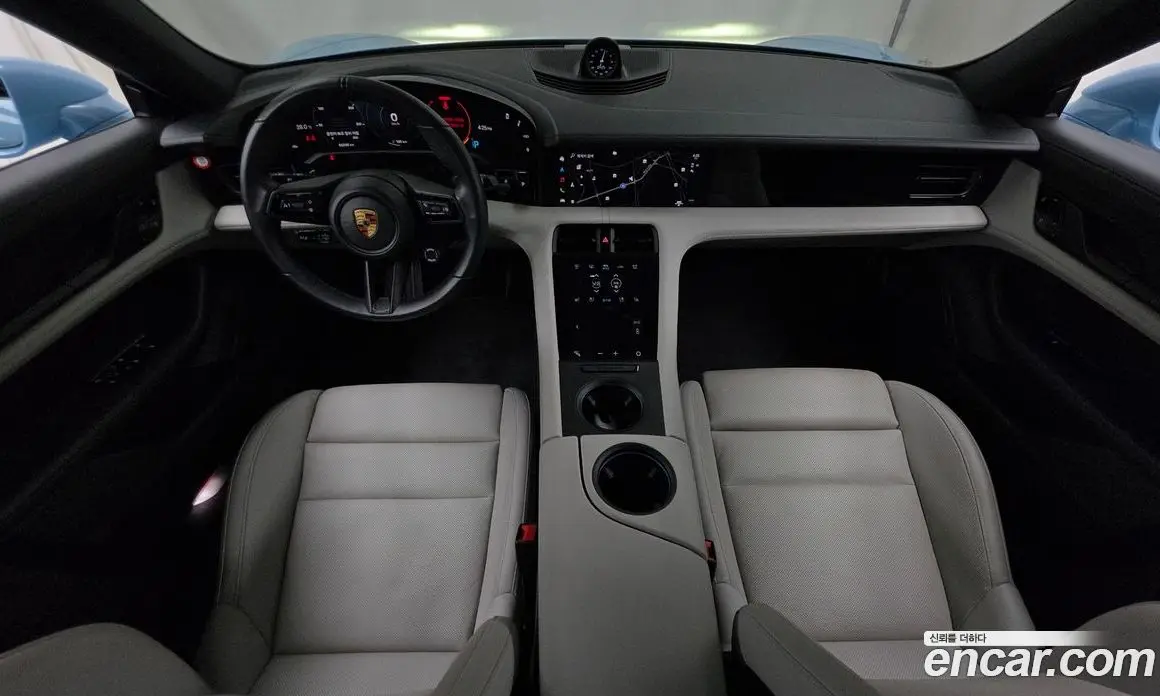 Porsche Taycan 2020 0.1 автомат (гидро), фото 10