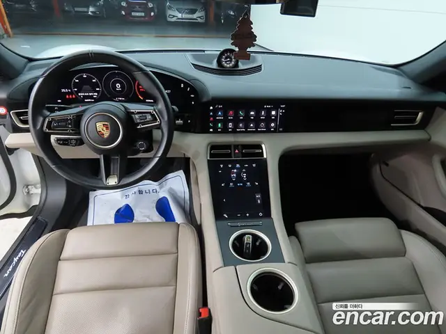 Porsche Taycan 2023 0.1 автомат (гидро), миниатюра 7 Porsche Taycan 2023 0.1 автомат (гидро), миниатюра 7