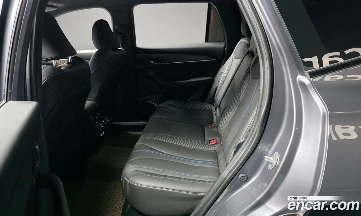 Renault (Samsung) Grand Koleos 2025 2.0 автомат (гидро), фото 16 Renault (Samsung) Grand Koleos 2025 2.0 автомат (гидро), фото 16