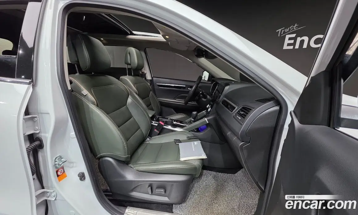 Renault (Samsung) QM6 2023 2.0 автомат (гидро), фото 13