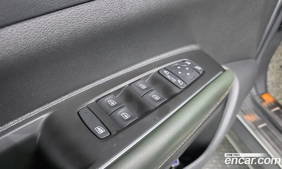 Renault (Samsung) QM6 2023 2.0 автомат (гидро), фото 32