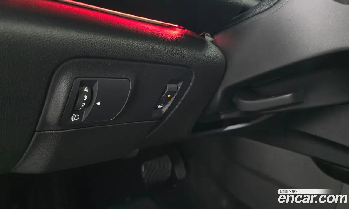 Renault (Samsung) SM6 2016 2.0 автомат (гидро), фото 31 Renault (Samsung) SM6 2016 2.0 автомат (гидро), фото 31