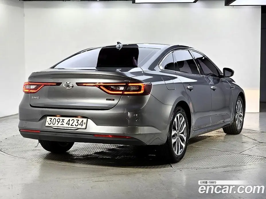 Renault (Samsung) SM6 2016 2.0 автомат (гидро), фото 4 Renault (Samsung) SM6 2016 2.0 автомат (гидро), фото 4