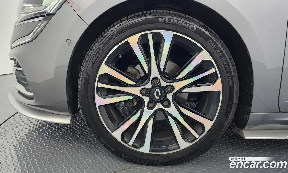 Renault (Samsung) SM6 2020 1.8 автомат (гидро), фото 5 Renault (Samsung) SM6 2020 1.8 автомат (гидро), фото 5