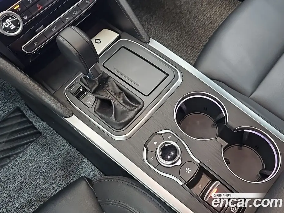 Renault (Samsung) SM6 2023 2.0 автомат (гидро), фото 18 Renault (Samsung) SM6 2023 2.0 автомат (гидро), фото 18