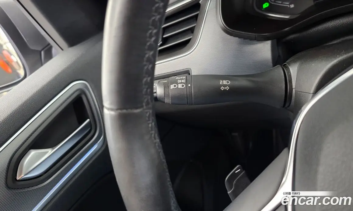 Renault (Samsung) XM3 2021 1.6 автомат (гидро), фото 28 Renault (Samsung) XM3 2021 1.6 автомат (гидро), фото 28