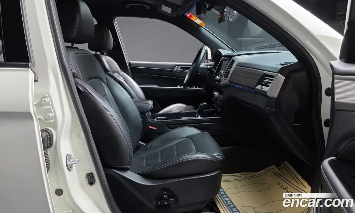 SsangYong Rexton 2017 2.2 автомат (гидро), фото 16 SsangYong Rexton 2017 2.2 автомат (гидро), фото 16